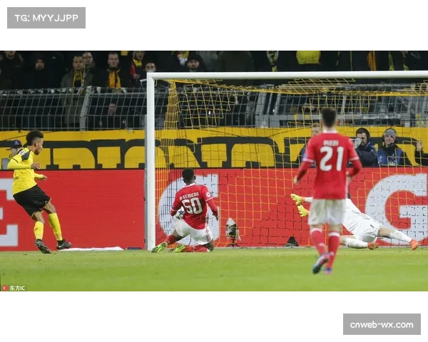 《踢球者》前瞻:多特对阵本菲卡,高空优势或成定位球决胜关键 《踢球者》前瞻:多特对阵本菲卡,高空优势或成定位球决胜关键